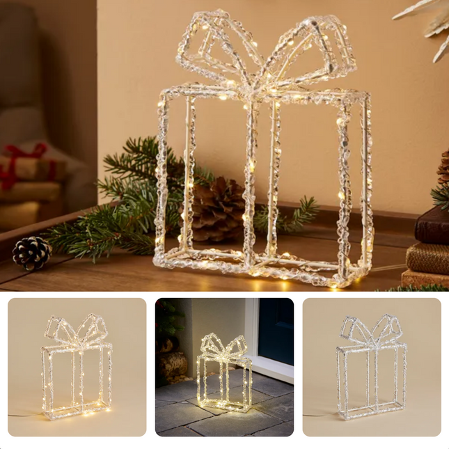 Cheqo® Kerstverlichting Kado - Cadeau - Sfeerverlichting - Kerstversiering - Timerfunctie - Op Batterijen - 80 LED - 23 cm Hoog - Metalen Frame - Acryl - Sfeerverlichting - Voor Binnen en Buiten - Kerstfiguur - Gift Verlichte Kerstfiguren