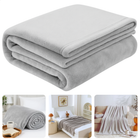 Cheqo® Grijze Fleece Deken 150x200 cm – Zachte Plaid Flannel – Warme Deken voor Bank of Bed – Polyester Fleece – Ultiem Comfort – Dekentje – Duurzame & Stijlvolle Interieur Decoratie
