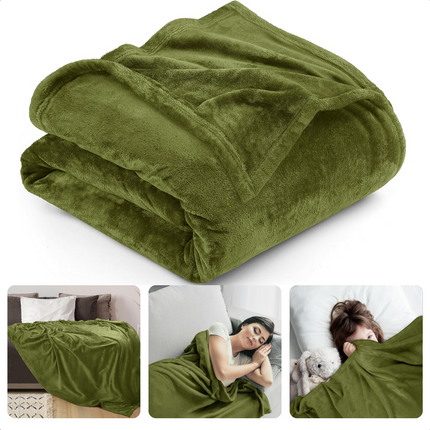 Cheqo® XL Warme en Zachte Fleece Deken - 150 x 200 cm - Donkergroen - Fleece Deken - Fleece Plaid - Super Zacht - Plaid voor op de Bank - Bed - Woonkamer - Decoratie Plaid Plaids