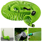 Cheqo® Uitrekbare Tuinslang 30m - Spiraal Tuinslangset - Knikvrij - Inclusief 5-Functie Sproeikop - Flexibel en Duurzaam - Tuinsproeier - Tuin Besproeien - Waterslang