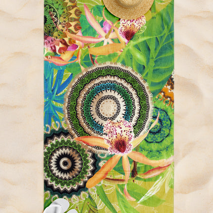 Velours Strandlaken 100x180 cm - Mandala en Tropische Bloemen Print - Groen/Multicolor - Zacht en Absorberend
