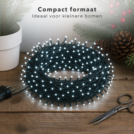 Cheqo® Microcluster Kerstverlichting - Kerstlampjes - Kerstboomverlichting - 700 LED Lampjes - 14 Meter Lengte - Wit Licht - Timer Functie - Lichtfuncties - Geheugen Functie - Buitenverlichting Kerst
