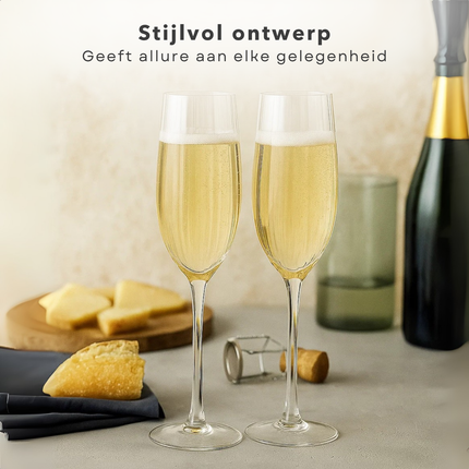 Cheqo® Champagneglazenset - Set Van 2 - 250 Ml Inhoud - Trendy Design - Glaasje Bubbels - Elegant Design - Champagneflûtes - Glazen Voor Champagne - Stijlvolle Glazen - Luxe Uitstraling - Glazen Voor Cava - Champagneglazen