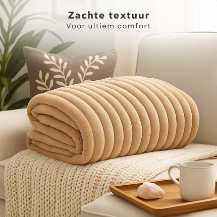 Cheqo® Fleece Deken - 150x200 cm - Dekentje - Taupe Kleur - 100% Polyester - Wasbaar Op 30 Graden - Fleece Plaid