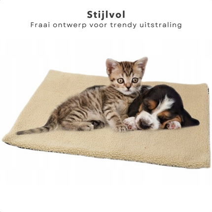 Cheqo® Luxe Hondenkussen - Voor Huisdieren - Natuurlijke Warmtebron - Isolerend - 66 x 48 cm - Voor Hond & Kat - Warmtekussen - Hondenkussen - Hondenmat - Kattenmat - Warmtemat - Zacht & Comfortabel Hondenkussens