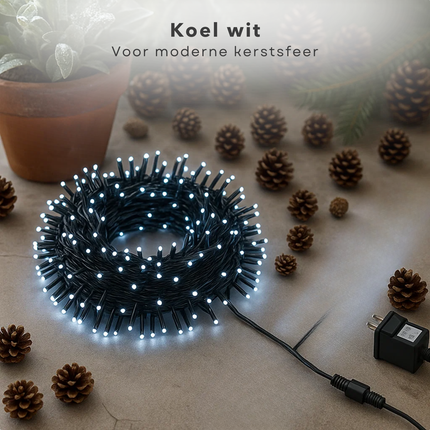 Cheqo® Kerstverlichting - Kerstlampjes - Kerstboomverlichting Wit - 960 LED Lampjes - Koel Wit Licht - Kerstverlichting Binnen en Buiten - IP44 Adapter - Met Controller - Automatische Timer - Geheugenfunctie - Zwart Snoer - 8 Lichtstanden