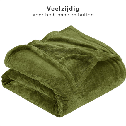 Cheqo® XL Warme en Zachte Fleece Deken - 150 x 200 cm - Donkergroen - Fleece Deken - Fleece Plaid - Super Zacht - Plaid voor op de Bank - Bed - Woonkamer - Decoratie Plaid Plaids