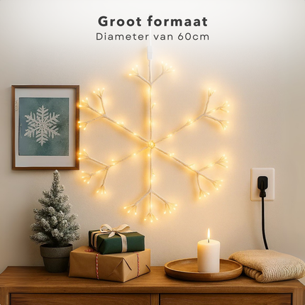 Cheqo® Verlichte Sneeuwvlok - Deurkrans - 216 Led Lampjes - Warm Wit Licht - Ø60 cm - Binnen En Buiten Gebruik - IP44 Beschermwaarde - Kerstdecoratie - Grote Sneeuwvlok - Firework Effect - 5 Meter Aansluitsnoer - Energiezuinige Verlichting