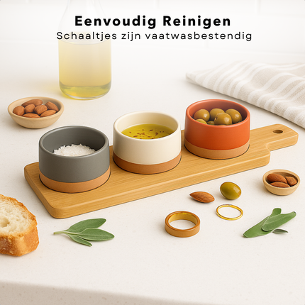 Cheqo® Tapas Serveerset - Serveerplank - Tapas Set op Bamboe Plank - Hapjes Plank - Hapjesplank - Borrelplank - Aardewerk Schaaltjes
