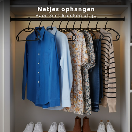 Cheqo® Kledinghangers - Kleerhanger - Kleding Hanger Zwart - Kleeerhangers Set Van 5 - Hangers - Draaibare Haak - Inkepingen Voor Bandjes - Kledinghangers Set - Kledingopslag - Garderobe Opruimen - Kleding Organisatie