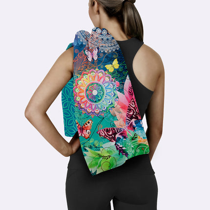 Strandlaken 75x180 cm - Mandala en Vlinders Print - Kleurrijk Polyvelvet - Voor Sport & Reizen