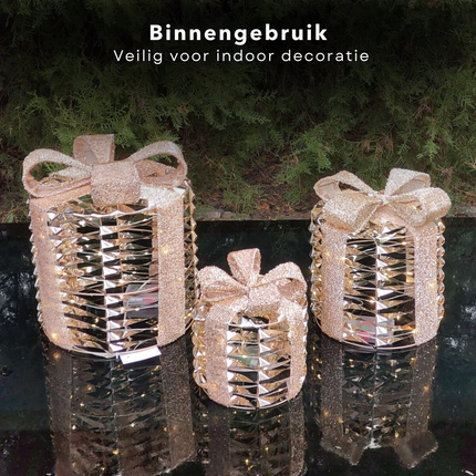 Cheqo® Kerstdecoratie Verlichting - Cadeau Set - Kerstverlichting - Kerst Figuur - Kerstlampjes - Kerstversiering - Gouden Cadeauset - LED Timer - Kunststof & Metaal