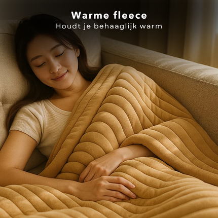 Cheqo® Fleece Deken - 150x200 cm - Dekentje - Taupe Kleur - 100% Polyester - Wasbaar Op 30 Graden - Fleece Plaid