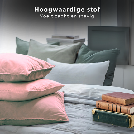 Cheqo® Velvet Sierkussen Roze - Gevuld Kussen - Luxe Decoratief Kussen - 45x45 cm - Fluweel