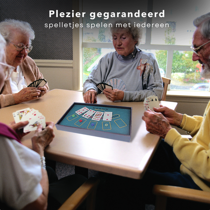 Cheqo® 2-in-1 Casino Speeltafel - Pokertafel - Roulette en Blackjack - Dubbelzijdig Speelmat - Inclusief Kaarten, Dobbelstenen, Pokerchips, Roulette Wiel & Hark - MDF Plaatmateriaal - 52 x 32 x 6.5 cm - Speelkleed - Gezelschapsspel Spellen