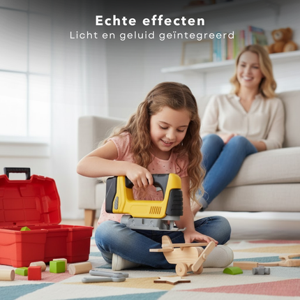 Cheqo® Speelgoed Zaagmachine - Zaag Machine Met Licht - Zaagmachine Met Geluid - ABS Materiaal - Werkt Op Batterijen - Licht En Geluid - Kindergereedschap - Speelgoed Gereedschap - Realistisch Geluid - Speelgoed Zaag