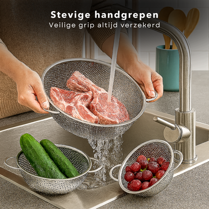 Cheqo® Roestvrijstalen Vergiet - Vergietset 3-Delig - Keukenaccessoire RVS - Verschillende Maten - 16.5 cm Vergiet - 22.5 cm Vergiet - 28.5 cm Vergiet