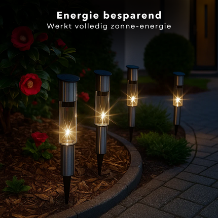 Cheqo® Solar Tuinlamp – Tuinverlichting op Zonne-Energie – LED Tuinlamp – Roestvrij Staal – Automatisch Inschakelen – Koud Wit Licht – Grondpin - Padverlichting - Tuinlamp Zonnepaneel - Zonne Energie Tuinverlichting