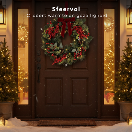 Cheqo® Kerstkrans - Deurkrans - Rode Bessen - Dennenappels - Groene Naaldtakken - Traditionele Kerstdecoratie - Klassieke Uitstraling - Stevige Takken - Polyetheen Materiaal - Kerst Krans - Deurkrans - Herbruikbaar - 50 CM Diameter
