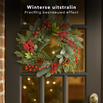 Cheqo® Kerstkrans Ø50 Cm - Rode Besjes - Bruine Dennenappels - Witte Afwerking - Licht Besneeuwd - Traditionele Kerstkleuren - Kerstdecoratie Interieur - Groene Dennennaaldjes - Eenvoudige Ophanging - Deurkrans - Rode Krans