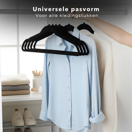 Cheqo® Velvet Kledinghangers - Zwarte Kledinghangers - Antislip Hangers - Kleerhaners - Slank Ontwerp - Draaibare Metalen Haak - Kleerhanger - Kledinghangers Met Inkepingen - Set Van 6 Hangers - Geschikt Voor Alle Soorten Kleding