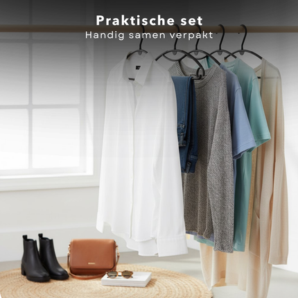 Cheqo® Kledinghangers - Kleerhanger - Kleding Hanger Zwart - Kleeerhangers Set Van 5 - Hangers - Draaibare Haak - Inkepingen Voor Bandjes - Kledinghangers Set - Kledingopslag - Garderobe Opruimen - Kleding Organisatie