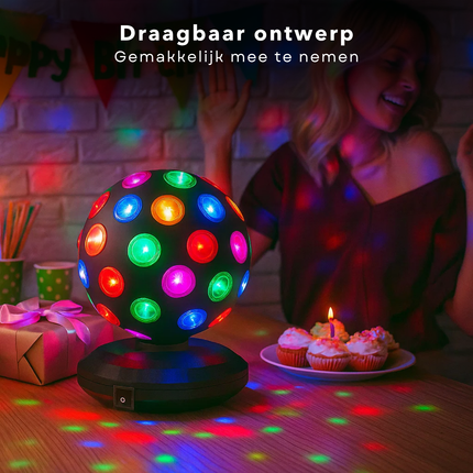 Cheqo® LED Disco Bal - Disco Bal - Feestverlichting - Disco Licht - Party Light - Gekleurde Lichteffecten - Voor Kinderen En Volwassenen - Eenvoudig In Gebruik - Compacte Formaat - Levendige Dansvloer - Urenlang Plezier