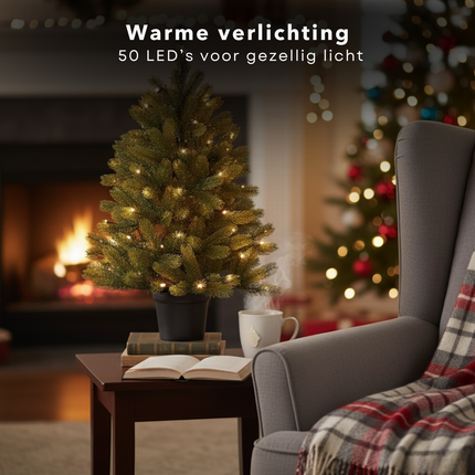 Cheqo® Kunstkerstboom Met LED Verlichting - Mini Kerstboom op Batterijen - Tafelkerstboom - Compacte Kerstdecoratie - Warm Witte LED Lampjes - Luxe Takken - Eenvoudig Op Te Zetten - Kerstboom In Pot - 90 CM Hoog