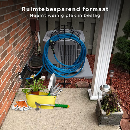 Cheqo® Tuinslanghouder Metaal - Tuinslang Standaard - Slanghouder - Staand met Grondpinnen - 50 Meter Capaciteit - Zwart