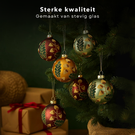 Cheqo® Glazen Kerstballen - Set van 12 - Mat Kerstballen - 8 CM Diameter - Rood Groen Goud - Kerstboomversiering - Kerstversiering - Goudkleurig Kapje - Rode Kerstballen Set