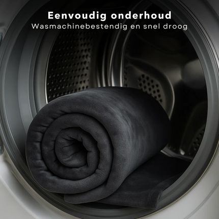 Cheqo® Fleece Deken - Plaid Fleece - Superzachte Deken - 150 x 200 cm - Zwart - Hoogwaardig Polyester - Wasmachine Wasbaar - Elegante Kleur - Veelzijdig Gebruik - Duurzame Fleece - Zacht Dekentje - Bank Of Bed - Warme Deken - Wintermaanden