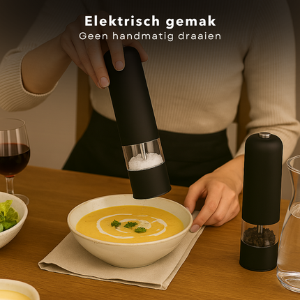 Cheqo® Elektrische Peper- En Zoutmolen - Zout & Pepermolen Stel Elektrisch - Verstelbare Maalgraad - Keramische Molen - Met Drukknop - Met Licht - Set Van 2 Stuks - ABS Kunststof - RVS Onderdelen - Zwart - Op Batterijen - Luxe Kwaliteit