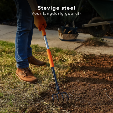 Cheqo® Tuinhark - Glasvezel Steel - Koolstofstaal Kop - 4-Tands Hark - Lichtgewicht Tuinhark - Duurzame Tuinhark - Comfortabele Grip - PVC Handgreep - Tuinieren Gereedschap - Bladeren Opruimen - Tuinafval Verwijderen - Grond Voorbereiden