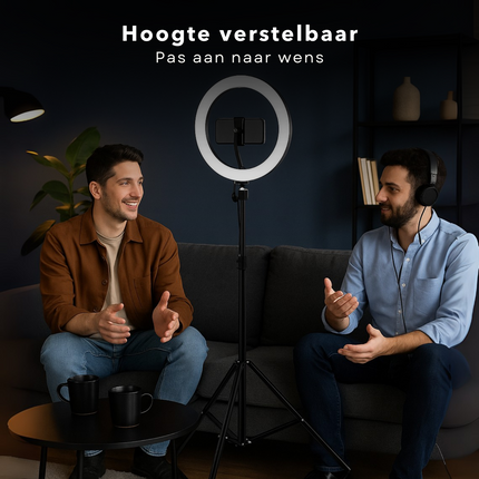 Cheqo® Ringlamp Met Statief - Selfie Ringlight - 20 cm Diameter - 80 LEDs - Verstelbaar Statief - 210 cm Hoogte - Drie Lichtmodi - 360° Draaibare Telefoonhouder - USB Voeding - Dimbare Verlichting - TikTok En YouTube - Contentmakers