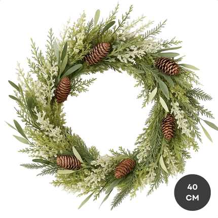 Cheqo® Groene Kerstkrans - Ø40 cm - Dennenappels - Dennentakken - Langwerpige Blaadjes - Natuurlijke Uitstraling - PE Materiaal - Deurdecoratie - Wanddecoratie - Kerstversiering - Sfeervolle Krans - Deurkrans - Kunstkerstkrans