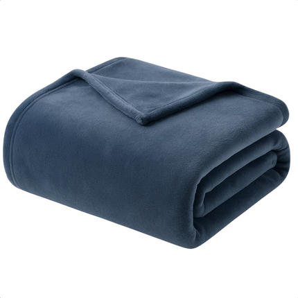Cheqo® Fleece Deken - Plaid 150x200 cm - Superzachte Deken - Blauw Fleece Plaid - Polyester Fleece - Wasmachine Bestendig - Decoratief Laagje - Hoogwaardig Materiaal - Multifunctioneel Gebruik - Dekentje - Elegantie Aan Interieur