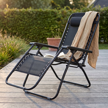 infographic-1-life: Chair foldable 93x67x107cm