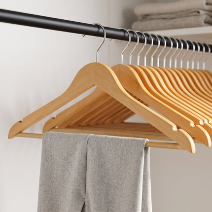 infographic-1-life: Ceruzo 15 houten kledinghangers naturel