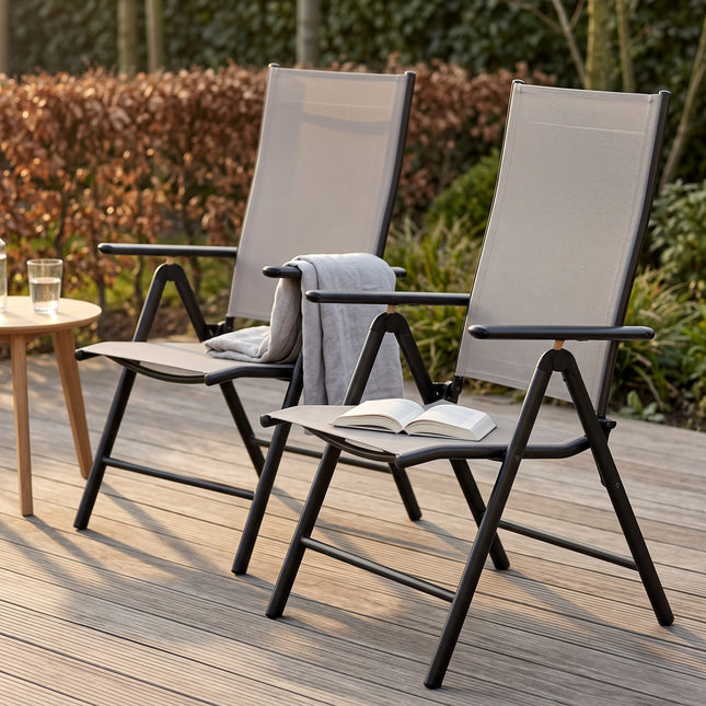 infographic-1-life: Tuinstoelen set grijs zwart