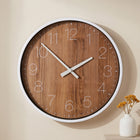 Cheqo® Wandklok Analoog met Houtlook - Hero