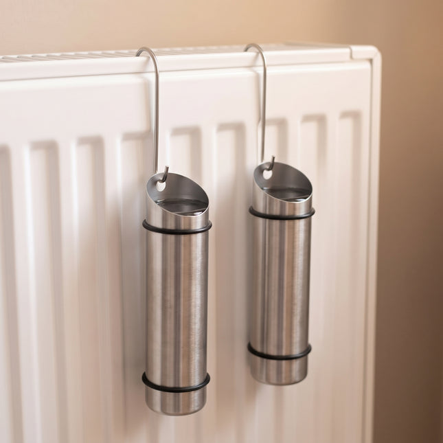 Cheqo® Waterverdamper Set van 2 - Luchtbevochtiger Radiator - Radiator Waterverdamper - Waterverdamper Verwarming - Luchtbevochtiger RVS - Waterbakje Radiator met Ophanghaak - Waterverdamper Hangend - Luchtvochtigheid Verhogen tegen Droge Lucht - Hero Lifestyle