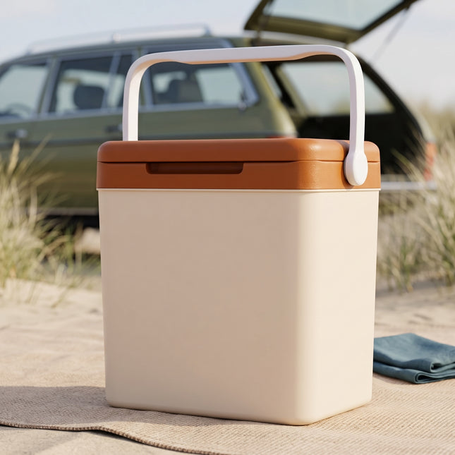 Cheqo® Koelbox Taupe - Passieve Koelbox - Draagbare Koelbox Zonder Stroom - Koelbox met Deksel en Draagbeugel - Koeltas voor Camping - Strand - Picknick - Auto - Boot en Festival - Thermobox - Koelkist voor Kamperen - Roadtrip en Onderweg - Hero Lifestyle
