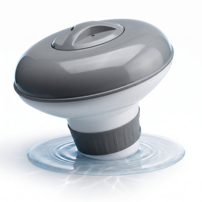 Cheqo® Chloordrijver - Chloordispenser - Chloor Dispenser - Chloordrijver Klein voor Zwembad - Jacuzzi en Spa - Chloortabletten Houder - Chloorverdeler - Zwembad Dobber - Drijvende Chloordobber - Chlorinator voor Bubbelbad - Verstelbaar - Hero Studio (oude v3)