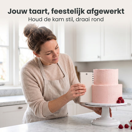 Cheqo® Deegschraper Set van 3 - Taartschraper voor Fondant en Glazuur - Deegkrabber - Deegsnijder - Spatel voor Taart en Cake - Taartkam voor Botercrème - Deegkaart - Cake Decoratieset - Garneergerei - Bakspullen - Wit - Lifestyle