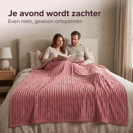 Cheqo® Fleece Deken - Plaid - Fleece Plaid met Ribstof - XXL Deken - 2 Persoons Deken - Lits-Jumeaux Plaid - Woondeken - Knuffeldeken - Bankdeken - Grand Foulard - Bedsprei - Sprei - Roze Plaid - Deken voor Bed en Woonkamer - Fleece Blanket - Lifestyle