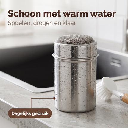 Cheqo® Poedersuikerstrooier - Cacaostrooier - Strooibus - Bloemsuiker Strooier - Poederstrooier met Zeef - Suikerstrooier - Kaneelstrooier - Kruidenstrooier - Bloemstrooier - Stofsuikerstrooier - Strooier voor Oliebollen en Cappuccino - Bezwaarkiller