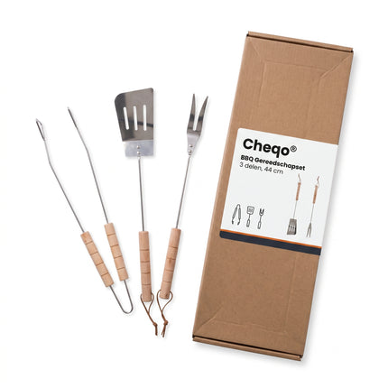 Cheqo® BBQ Gereedschapset 3-Delig - Barbecue Gereedschap met Houten Handvat - Barbecue Set - BBQ Bestek - Grillbestek - Barbecuetang - Grillspatel - Vleesvork - Barbecue Accessoires - Grill Set voor Buiten - Barbecuegerei - BBQ - Verpakking