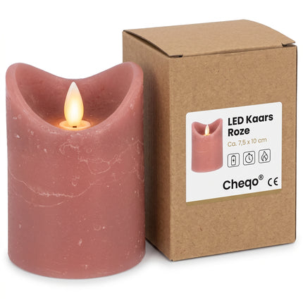 Cheqo® LED Kaars Roze 10 cm - Stompkaars met Bewegende Vlam - Sfeerkaars op Batterijen - Vlamloze Kaars - Nepkaars - Elektrische Kaars - Rustieke Wax Kaars - Kaars voor Binnen - Tafeldecoratie voor Kerst - Sfeerverlichting - Woondecoratie - Verpakking (oude v0)