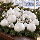 infographic opus55 hoofdafbeelding - Cheqo® Kerstballen Set van 26 Wit en Zilver