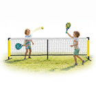 Cheqo padelset met net, twee kinderen spelen padel op het gras hero